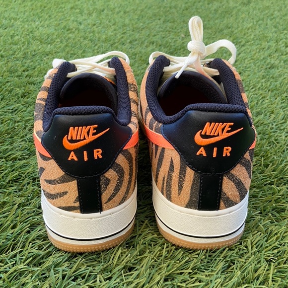 Nike Air Force 1 ‘07 PRM - Picture 3 of 5